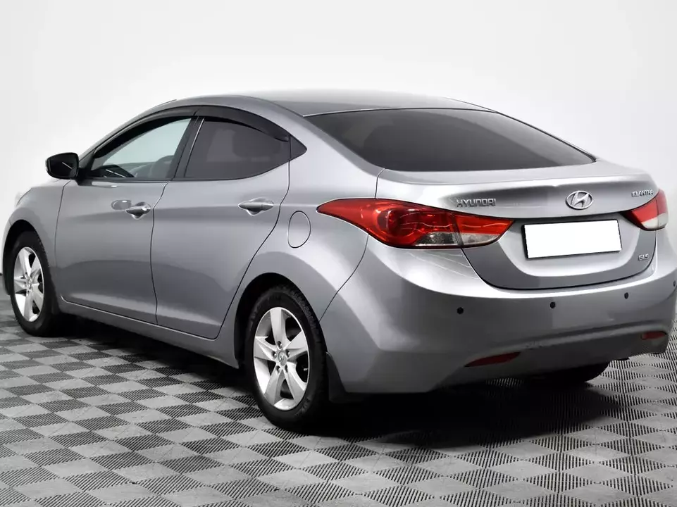Hyundai Elantra, фото №7