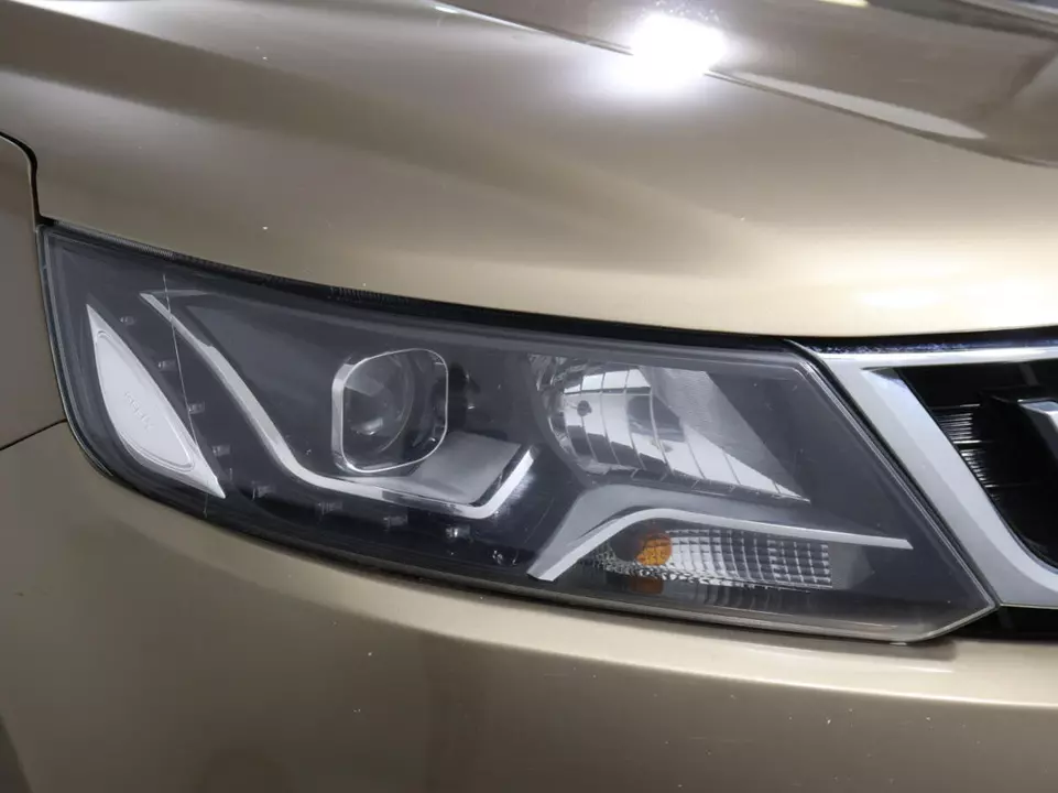 Geely Emgrand X7, фото №21