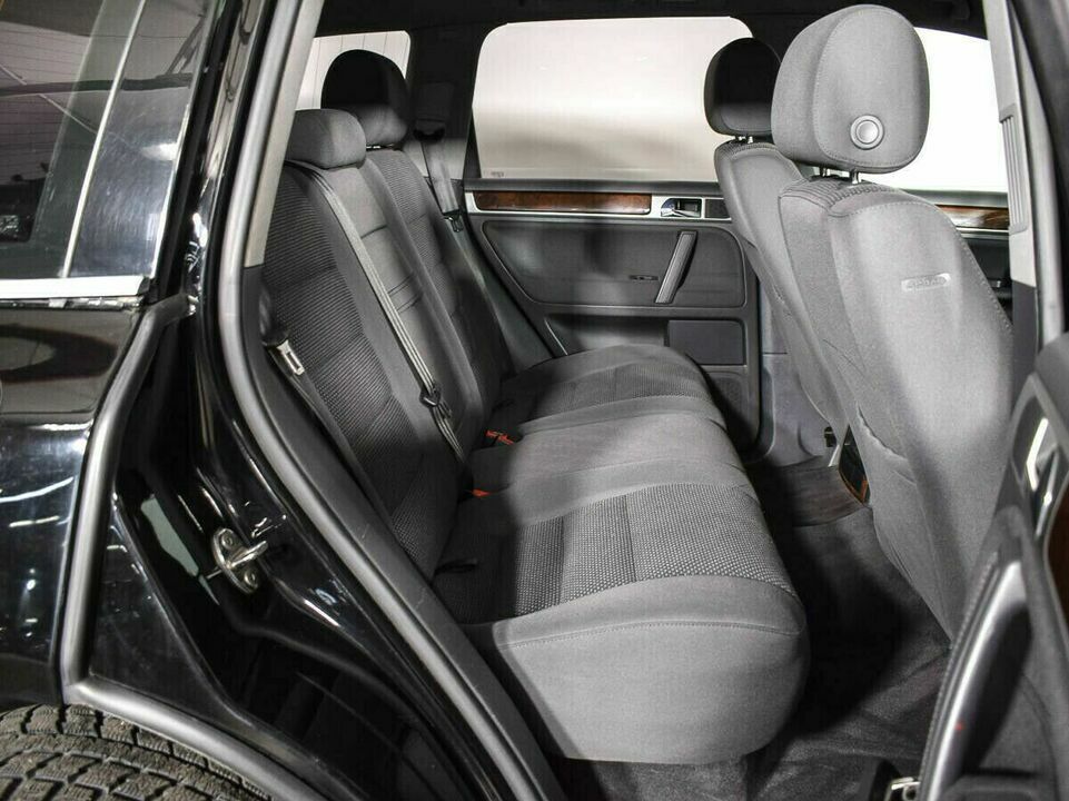 Volkswagen Touareg I Рестайлинг, фото №7