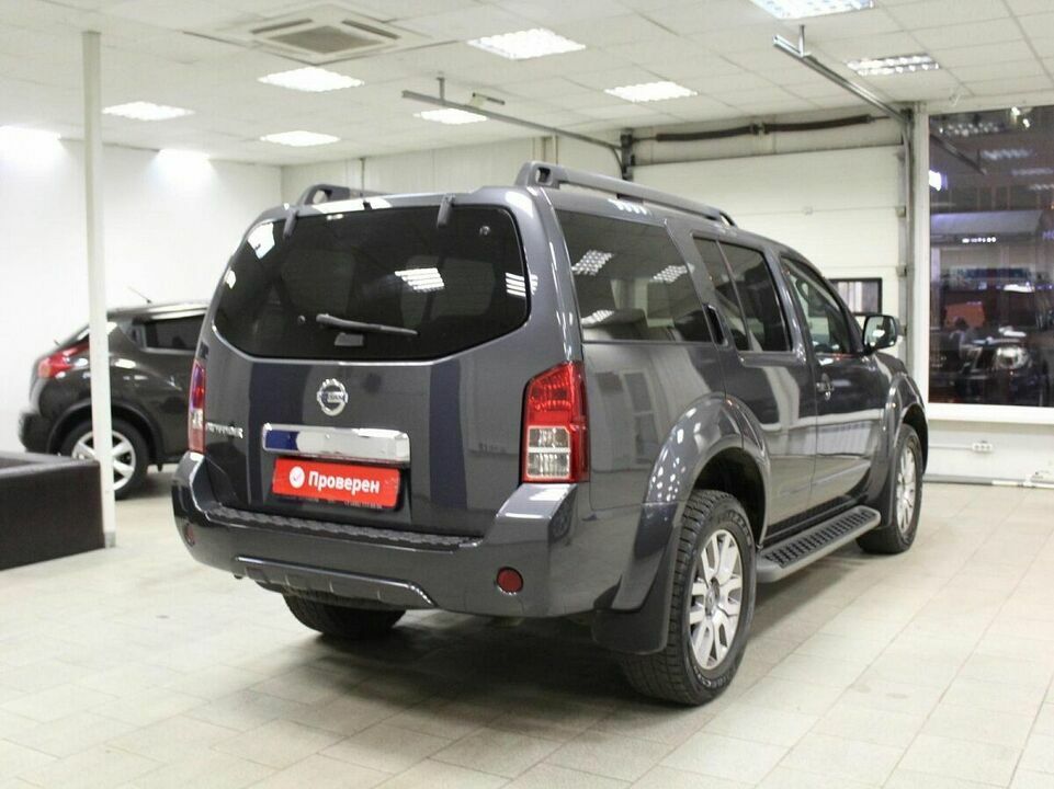Nissan Pathfinder III Рестайлинг, фото №3