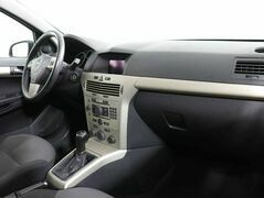 Opel Astra H Рестайлинг, фото №9