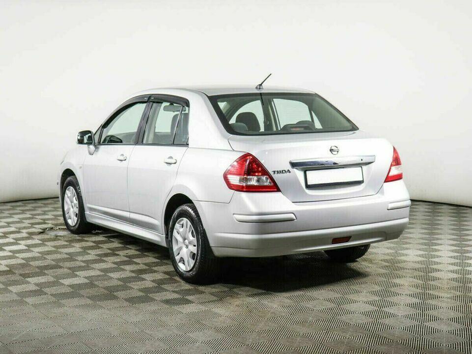 Nissan Tiida I Рестайлинг, фото №4