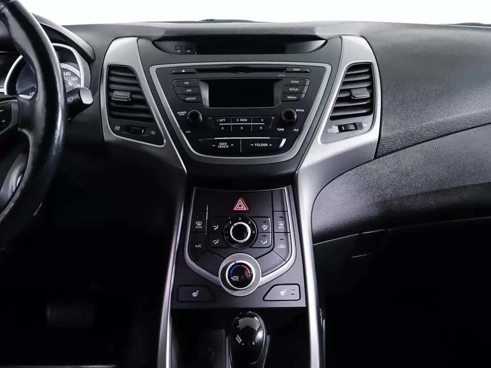 Hyundai Elantra, фото №14