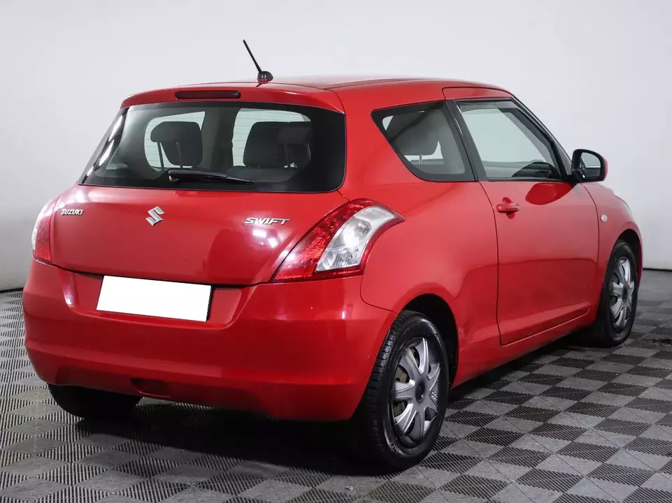 Suzuki Swift, фото №5