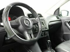 Volkswagen Polo 1.6 Автомат, фото №5