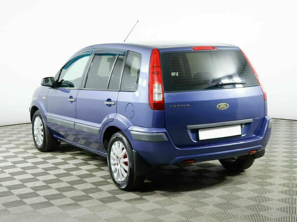 Ford Fusion I Рестайлинг, фото №3