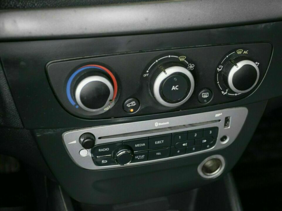 Renault fluence, фото №12