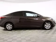 Hyundai Elantra, фото №4