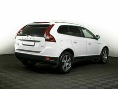 Volvo XC60 2.0 Робот, фото №2