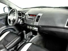 Mitsubishi Outlander II, фото №5
