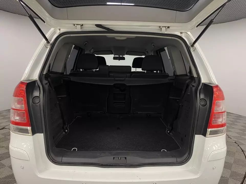 Opel Zafira, фото №14
