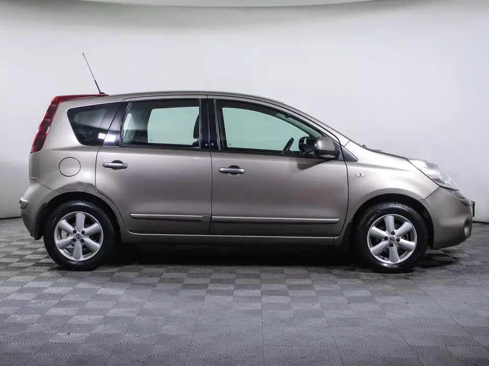 Nissan Note, фото №4