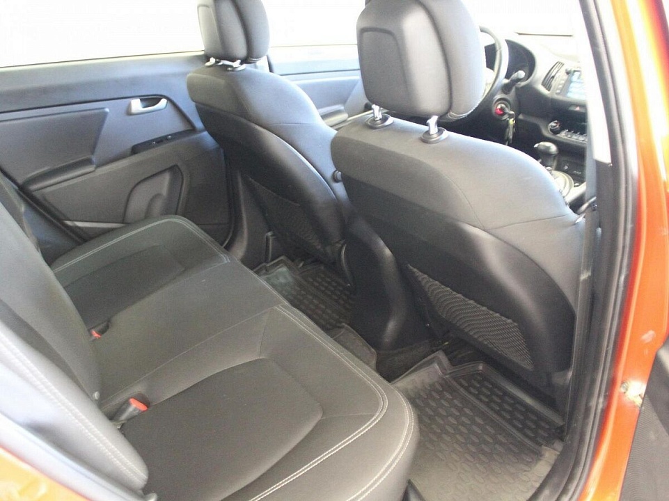 Kia Sportage III, фото №11
