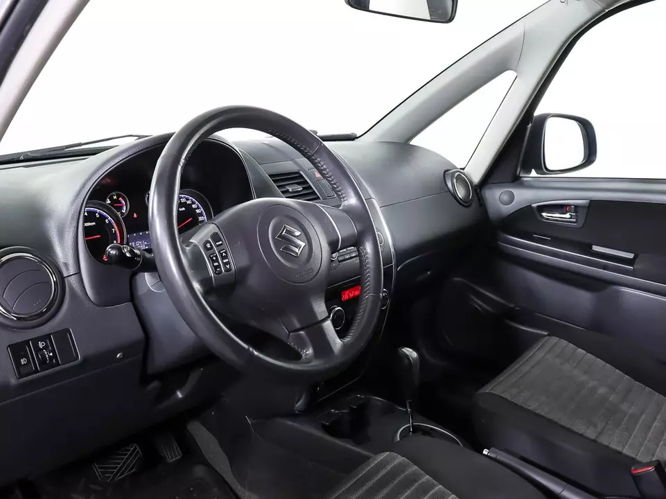 Suzuki SX4, фото №16