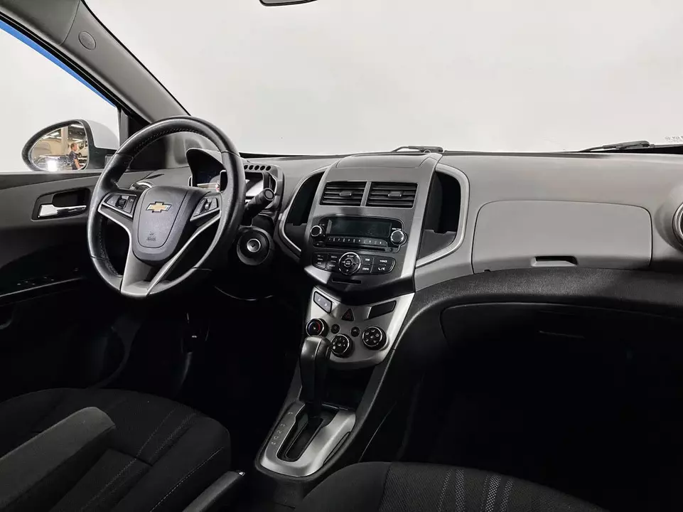 Chevrolet Aveo, фото №9