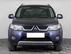 Mitsubishi Outlander, фото №2