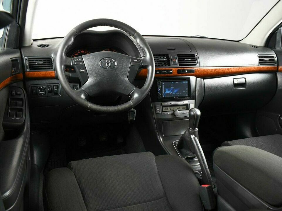 Toyota Avensis II Рестайлинг, фото №5