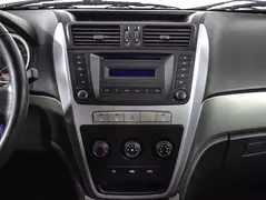 Geely Emgrand X7, фото №11