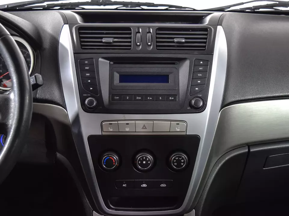 Geely Emgrand X7, фото №11