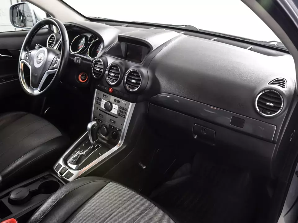 Opel Antara, фото №9