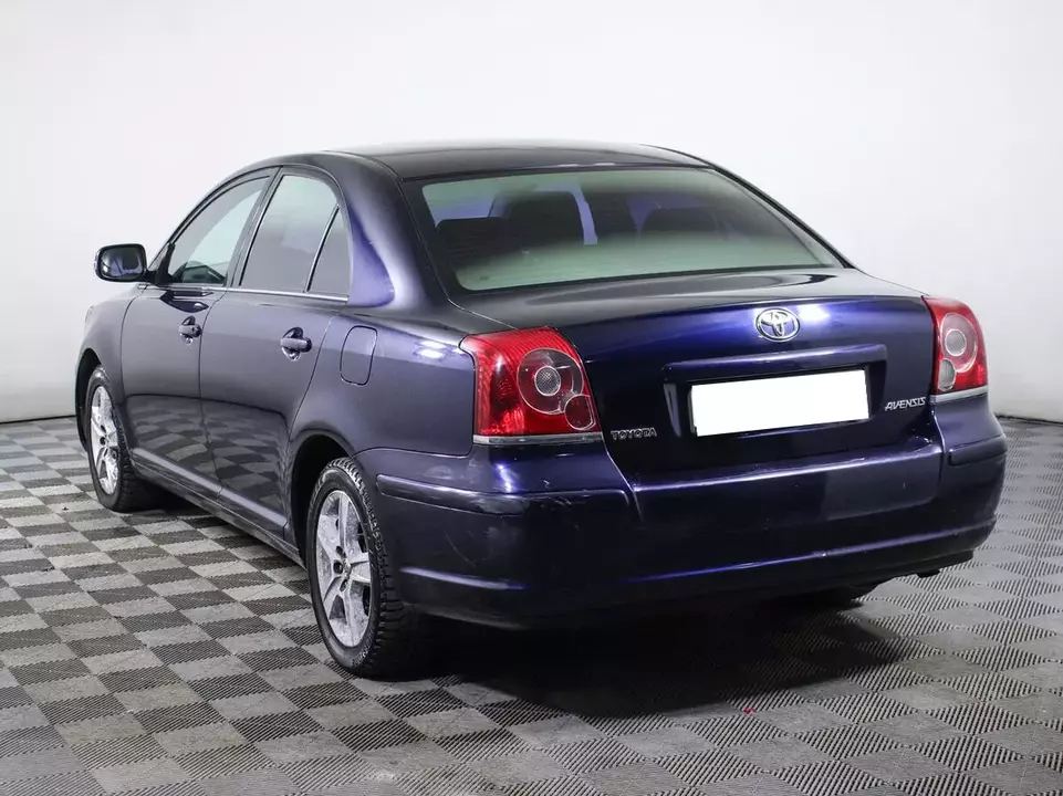 Toyota Avensis, фото №7