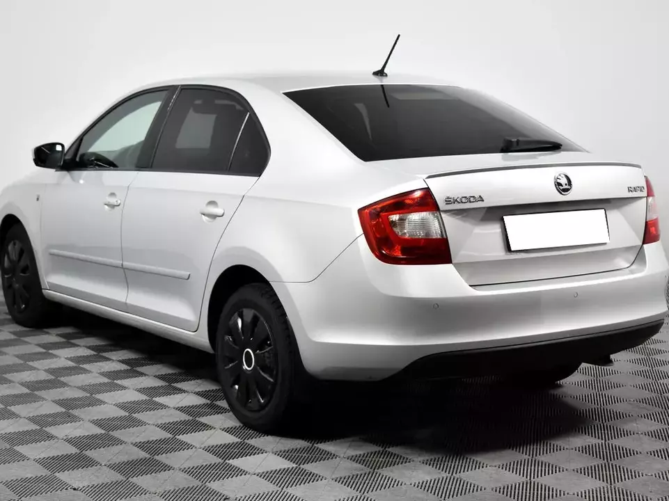 Skoda Rapid, фото №7