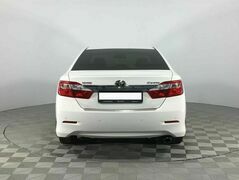 Toyota Camry VII (XV50), фото №2