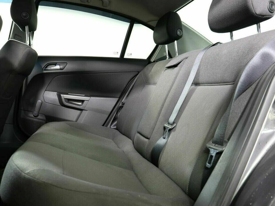 Opel Astra H Рестайлинг, фото №9