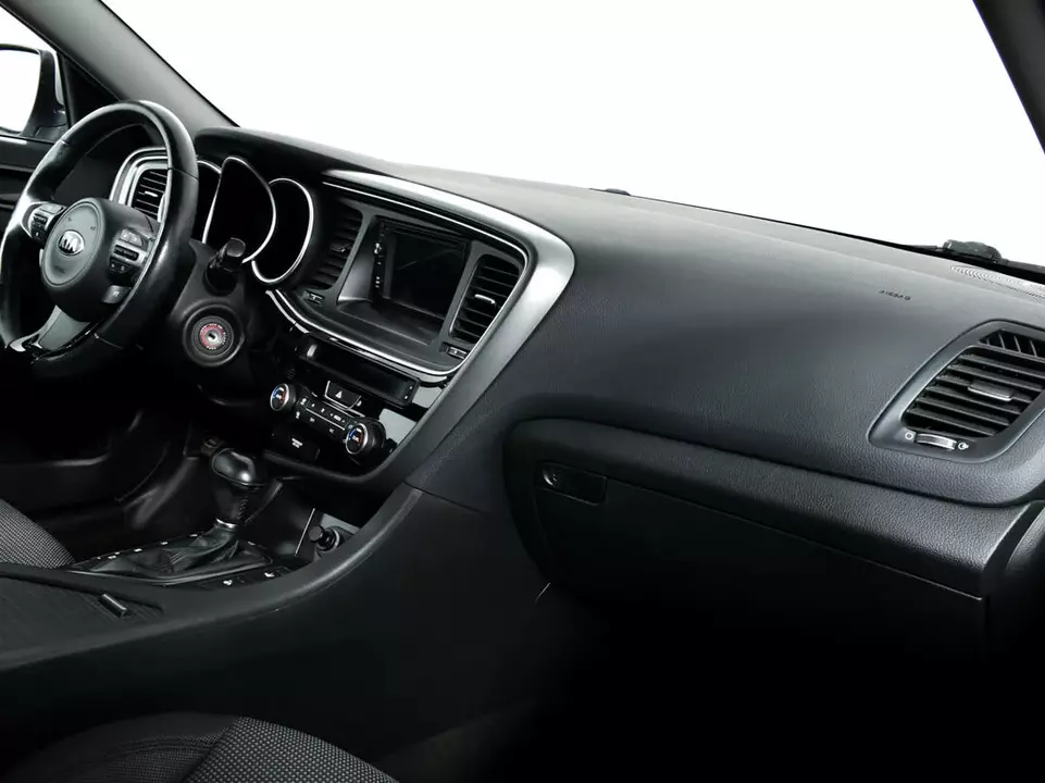 Kia Optima, фото №9