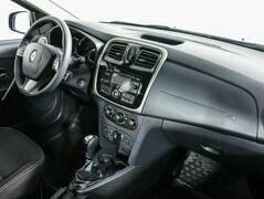 Renault Logan II, фото №6