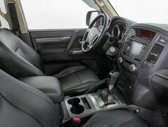 Mitsubishi Pajero IV Рестайлинг 1, фото №12