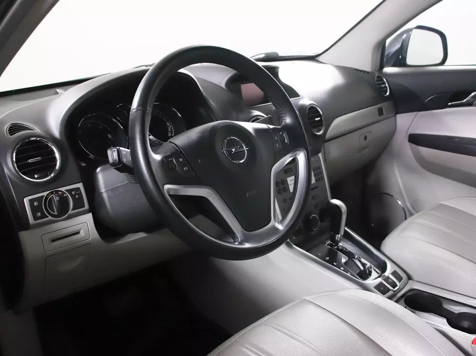 Opel Antara, фото №14