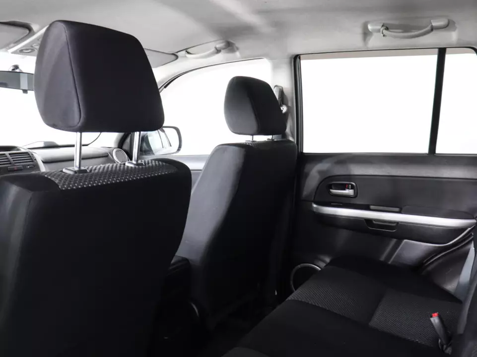 Suzuki Grand Vitara, фото №8