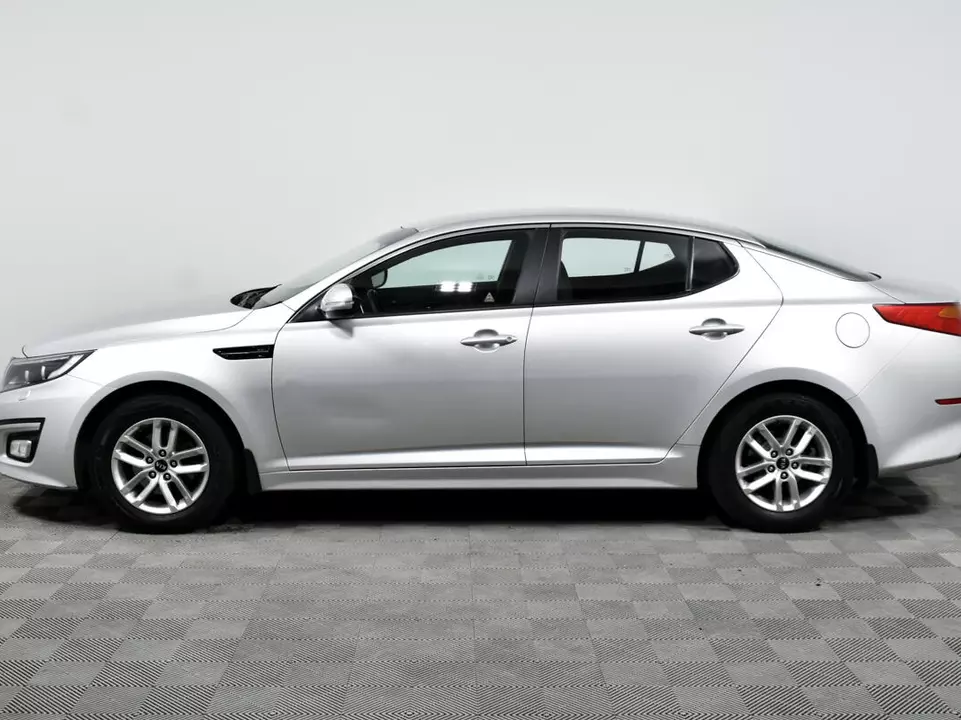 Kia Optima, фото №8