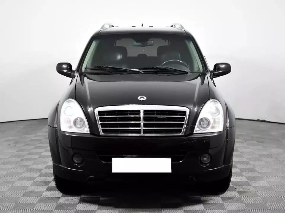 SsangYong Rexton, фото №2