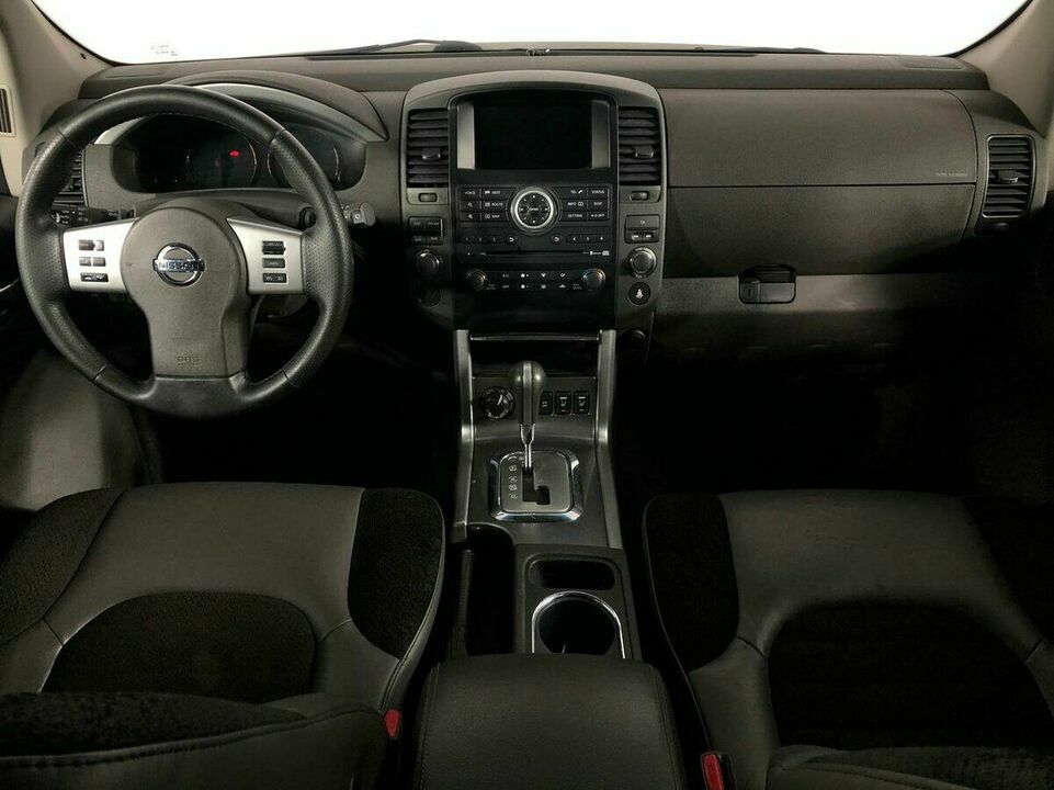 Nissan Pathfinder III Рестайлинг, фото №5