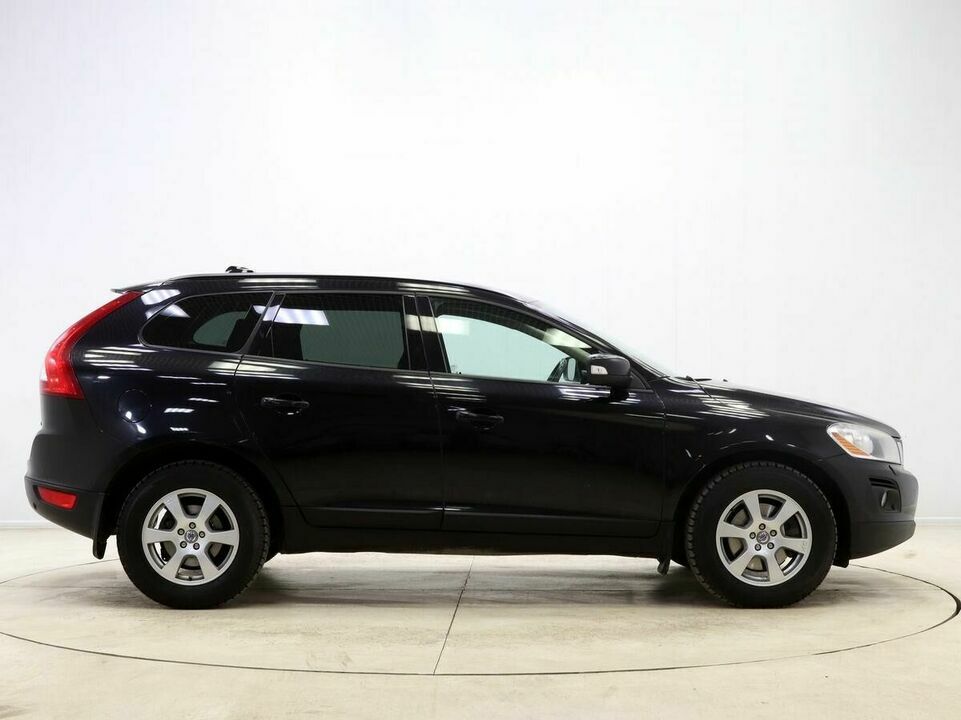 Volvo XC60, фото №3