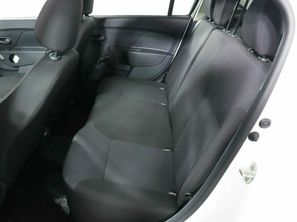 Renault Logan II Рестайлинг, фото №8