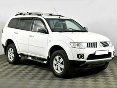 Mitsubishi Pajero Sport 3.0 Автомат, фото №2