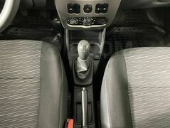 Renault Sandero, фото №16