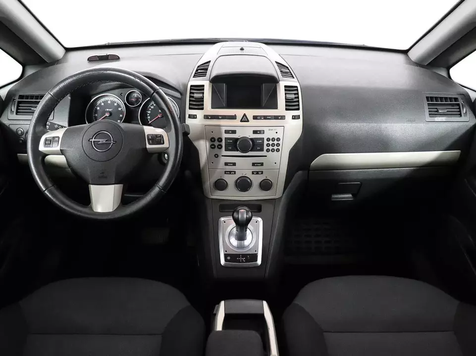 Opel Zafira, фото №8