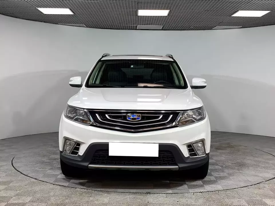 Geely Emgrand X7, фото №2