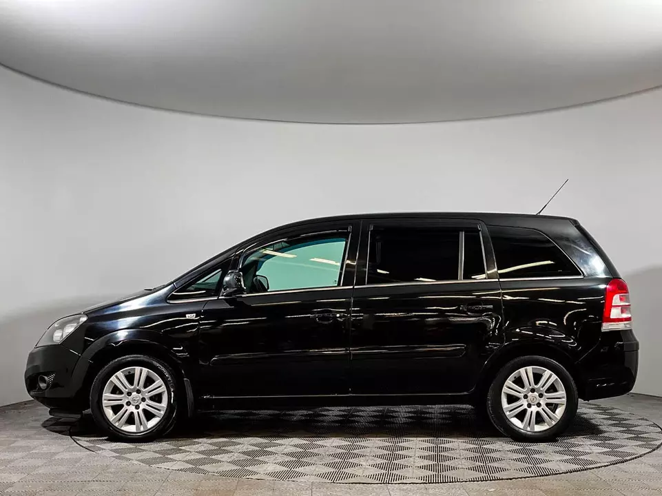Opel Zafira, фото №8