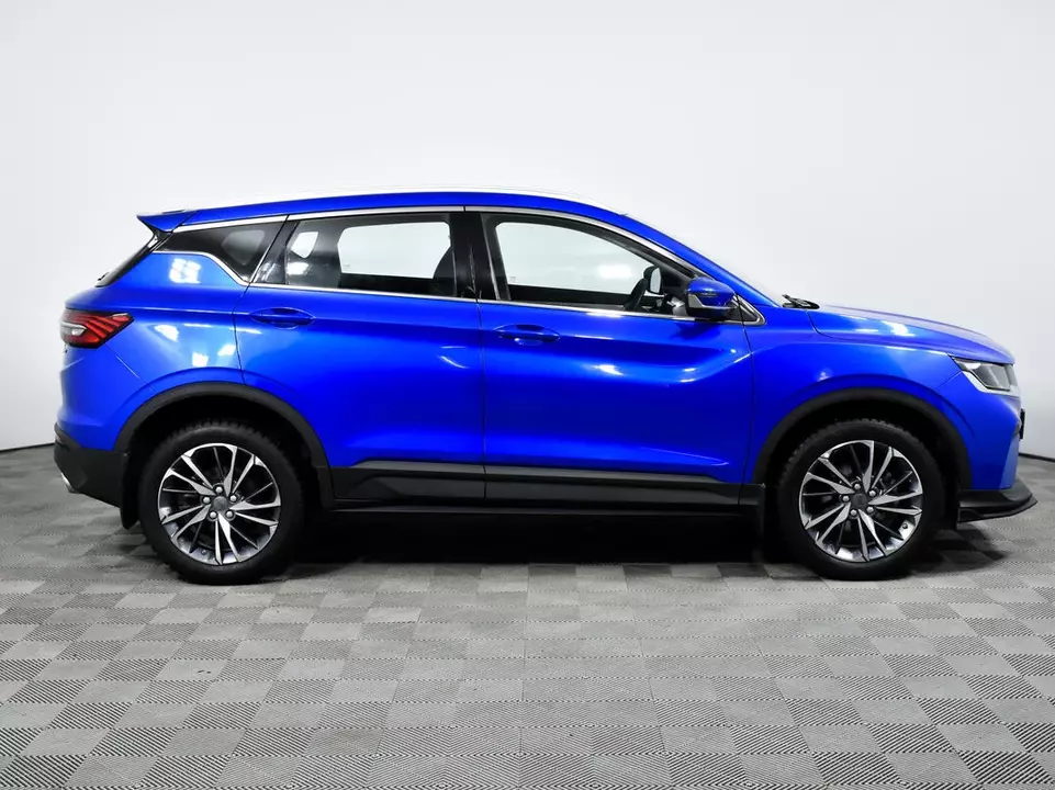 Geely Coolray, фото №4
