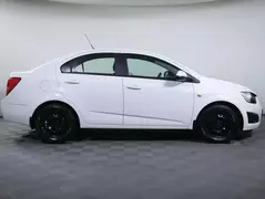 Chevrolet Aveo, фото №4