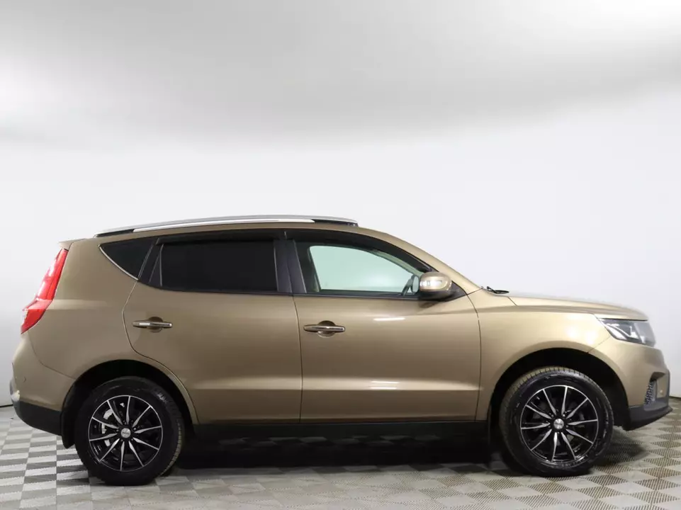 Geely Emgrand X7, фото №4