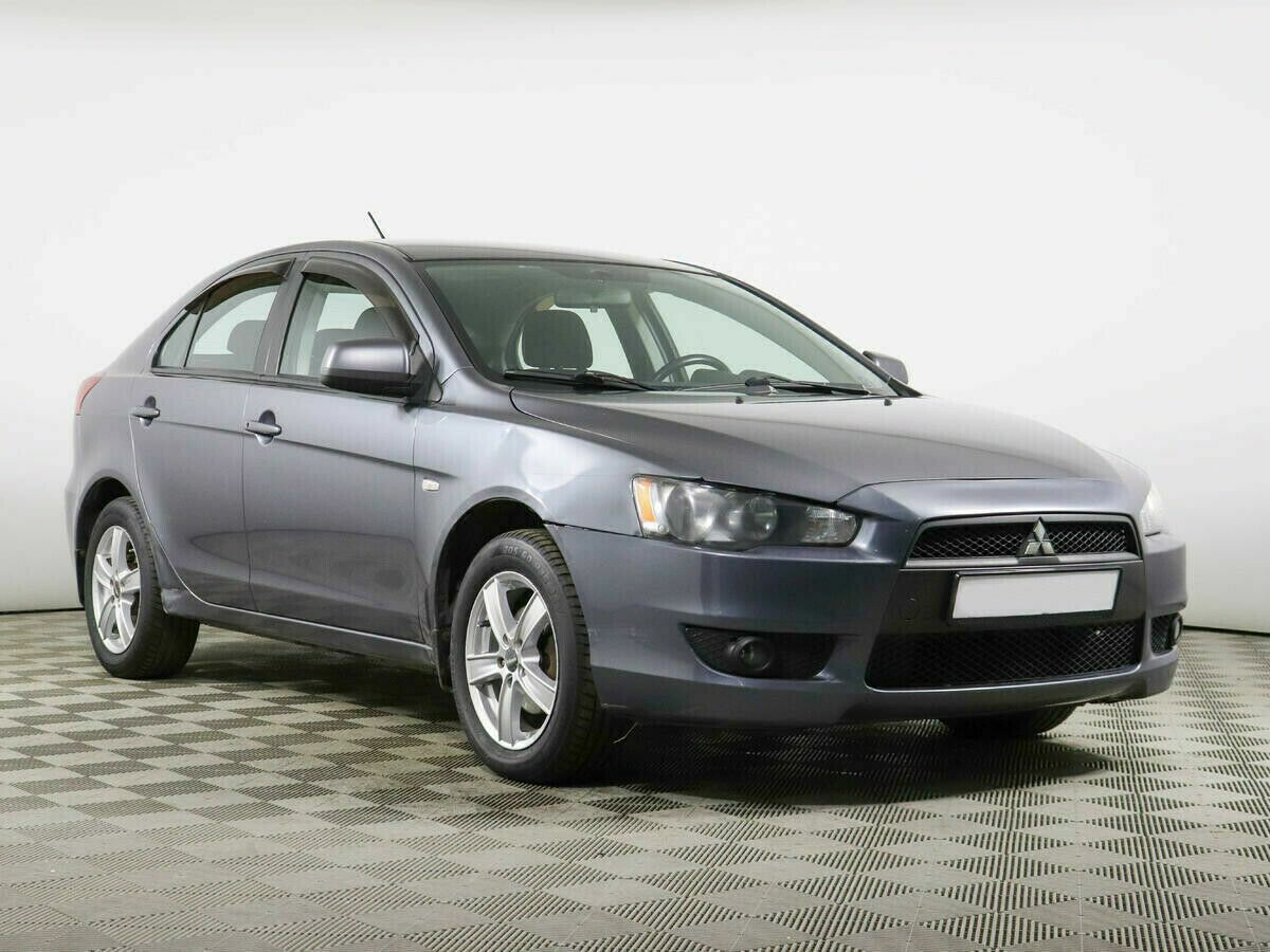 Mitsubishi Lancer X, фото №2