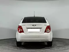 Chevrolet Aveo, фото №6