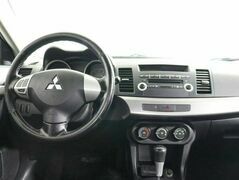 Mitsubishi Lancer 1.5 Автомат, фото №7