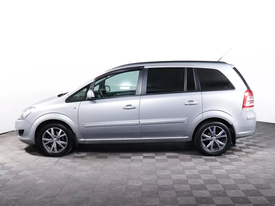 Opel Zafira, фото №8